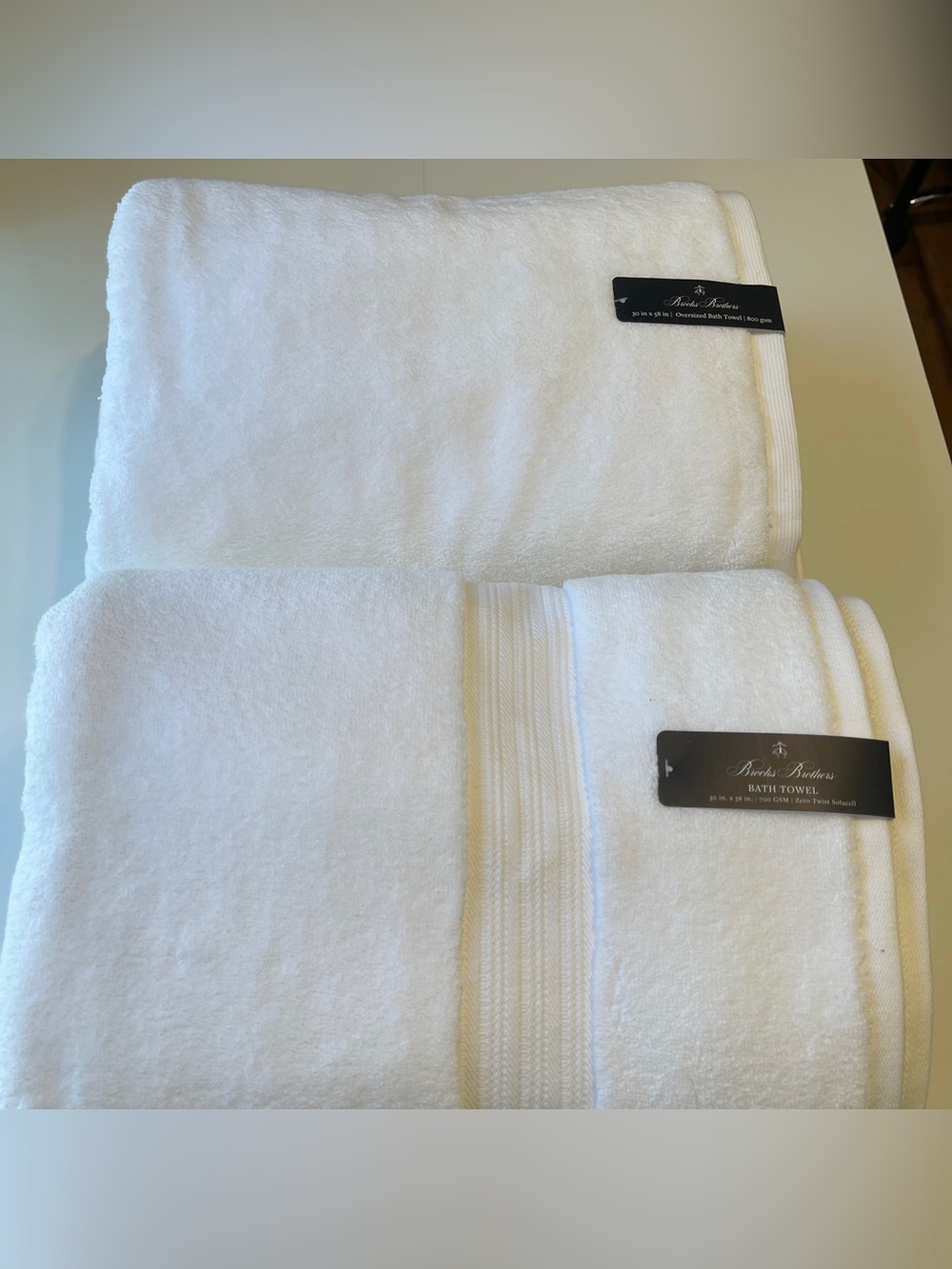 New Brooks Brothers 4 PC White Premium Bath Towels 550, 700, 800 GSM 100% Cotton - Picture 11 of 16